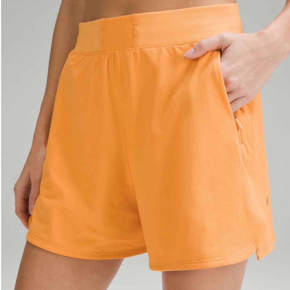 Lululemon License to Train High Rise Short 4” in Mango Dream
